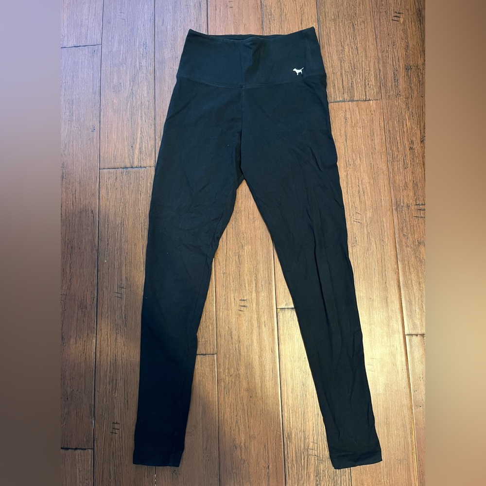 victoria’s secret pink yoga pants